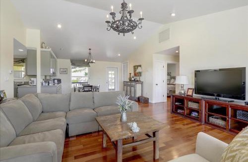 Napa House | Napa Vineyard with Stunning Views By Allevo Homes