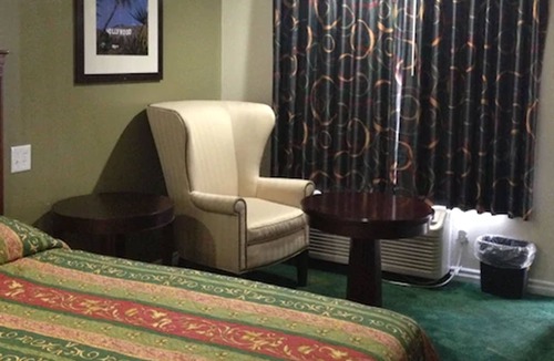 Garden Grove Hotel | National Inn Garden Grove