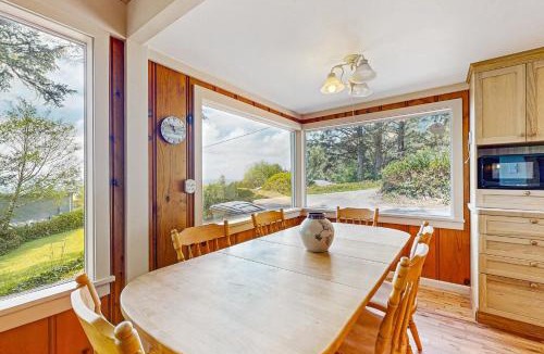 Neahkahnie Beach House | Neahkahnie Charmer
