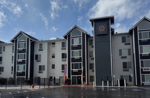 Reno Apartment | Near Airport, Hospital, MidTown, 58” TV - Apt 150