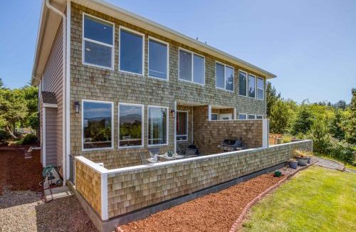 Netarts House | Netarts Lookout - Meredith Lodging