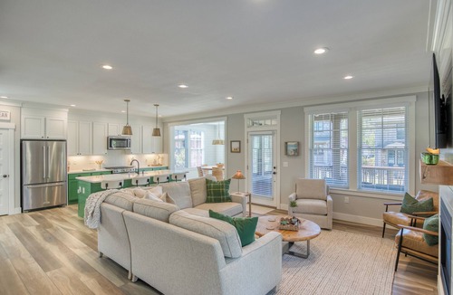 Seabrook House | NEW! 10 min. Walk to Town & Beach, PVT Hot Tub + Fenced Yard, Bikes, Fire-pit