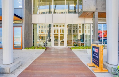 Uptown Condo | New Condo Offers Great Location, Plenty of Services, Walk Everywhere