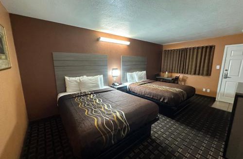 Victorville Hotel | New Corral Motel