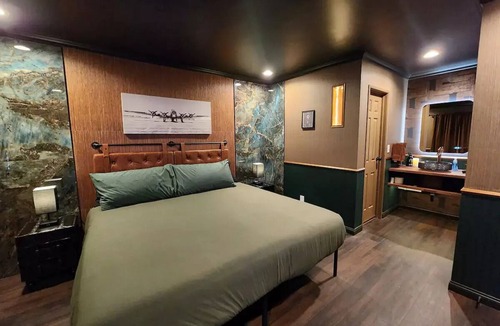 Canyon Gate Apartment | NEW Entire Apartment + Close to Strip + 1br + Wifin