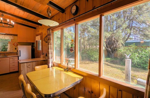 Florence Cabin | *NEW* Fishers D'Lighthouse II-1960 Coastal Cabin