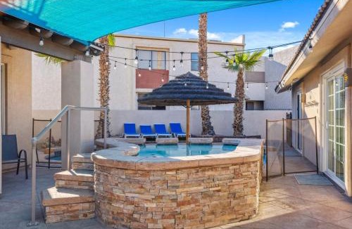 Lake Havasu City House | NEW Lakeside Hideaway Spa Game Room Firepit