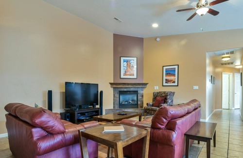 Moab House | NEW LISTING CW443 - Great downtown location with a private hot tub - sleeps 9 comfortably