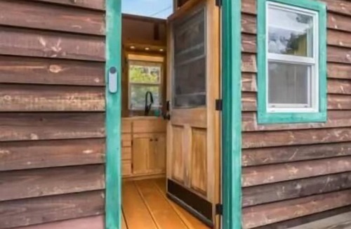 Topanga House | NEW The Birds Nest in Topanga Canyon Tiny Home
