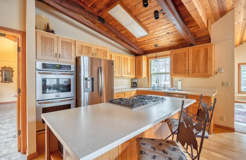 Black Butte Ranch House | NEW Winter Retreat at Black Butte Ranch