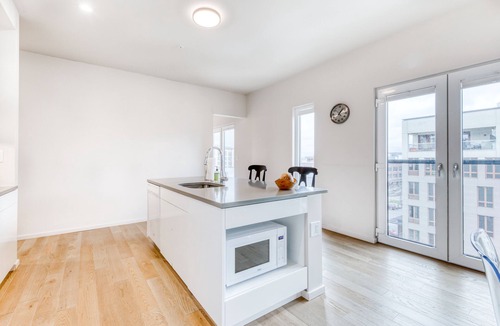 Uptown Condo | Newly Finished Nob Hill Condo w/Central Location Perfect for Exploring the City