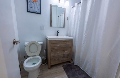 Greenwood House | Newly Remodel Vintage Jewel | Central SEA | Office
