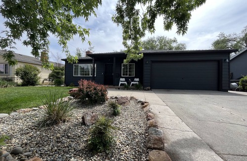 Reno House | Newly remodeled home, close to the airport and city attractions. Pet friendly!