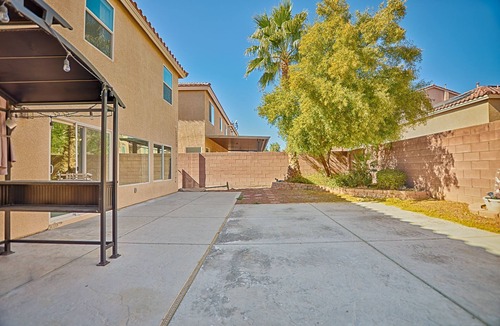 Enterprise House | Newly renovated 2-story 5bedroom 3.5 bathroom house.