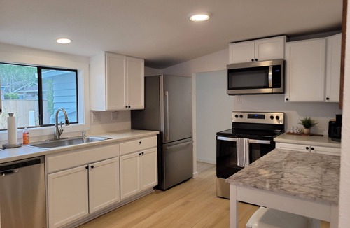 Seaview House | Newly Renovated, Private Backyard with Hot Tub