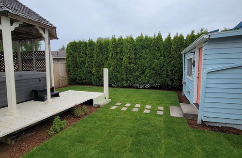 Seaview House | Newly Renovated, Private Backyard with Hot Tub