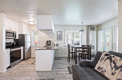 North Park City Cottage | Newly Renovated Unit: Contemporary Interiors, Minutes from Fine Dining & Wold Class Skiing!