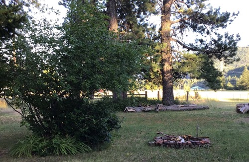 Easton Cabin | Newly updated tranquil Country Cabin.