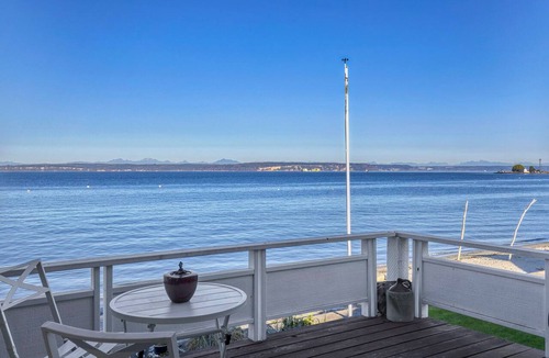 Hansville House | No Bank Waterfront Home - Epic Views and Sandy Beach Await you