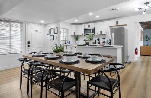 North Las Vegas House | North Vegas Family Oasis 4BR, Pool, BBQ, Games