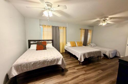 Las Vegas House | Oasis pool house, optional pool heater