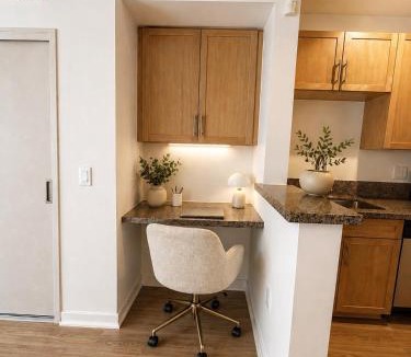 Downtown Apartment | Ocean Breeze Hideaway Steps to the Beach