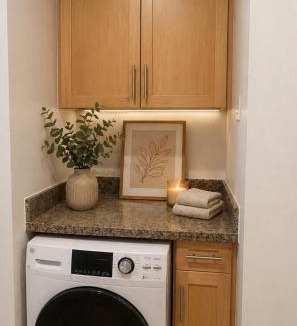 Downtown Apartment | Ocean Breeze Hideaway Steps to the Beach