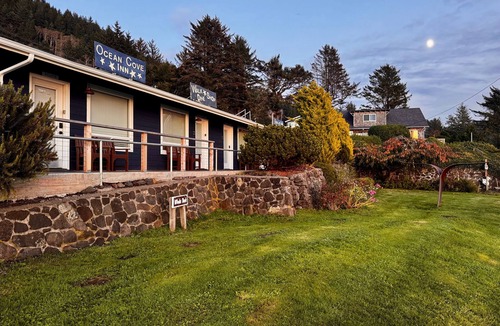 Yachats Apartment | Ocean Cove Inn #4 – Ocean View