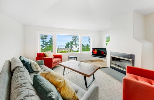 Neskowin House | Ocean Ridge Retreat
