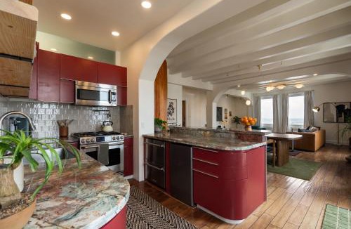 East Village House | Ocean-View 1BR Condo in Historic Cooper Arms