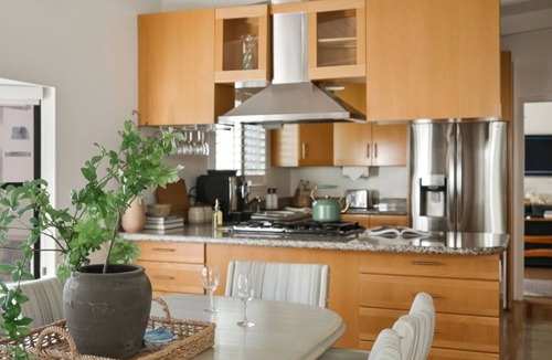 The Strand House | Ocean View Home | Walk to Beach | Near Downtown