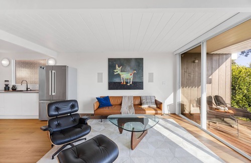 La Jolla Mesa House | Ocean View in PB-La Jolla. Highly Walkable!
