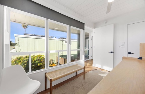 La Jolla Mesa House | Ocean View in PB-La Jolla. Highly Walkable!