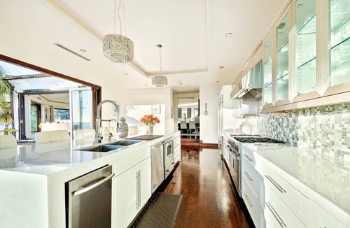 La Jolla Mesa House | Ocean View Serenity with Theater and Pool