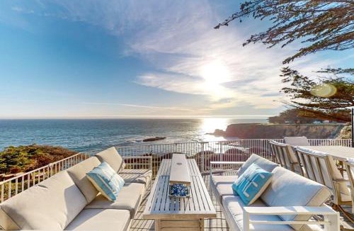Gualala House | Oceanfront Dream Hideaway