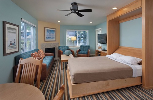 Birch Bay Resort | OFFICIAL LISTING | WorldMark Birch Bay 1 BR w/Fireplace, Balcony, Pools & More!