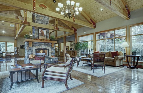Bend Resort | OFFICIAL LISTING | WorldMark Bend - Seventh Mountain Resort 2BR w/Pool & More!