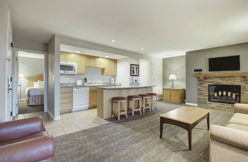 Bend Resort | OFFICIAL LISTING | WorldMark Bend - Seventh Mountain Resort 1BR w/Pool & More!