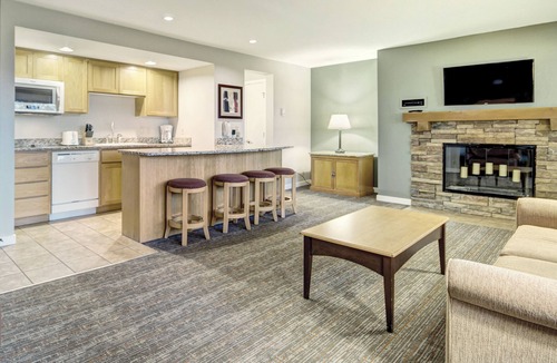 Bend Resort | OFFICIAL LISTING | WorldMark Bend - Seventh Mountain Resort 1BR w/Pool & More!