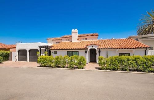 La Playa House | On The Beach Casita