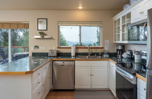 Rosario House | Orcas Island, MurAnne House #242