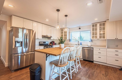 Orem North House | Orem Mountain View Estate | Theater & Private Hot Tub