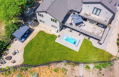 Sandy House | Organic-Modern Garden Suite/Sauna, Gym, & Patio/Wasatch Mountains