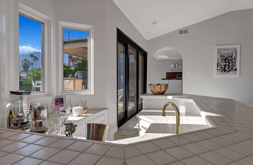 Palm Springs House | Our Poolside Desert Nirvana