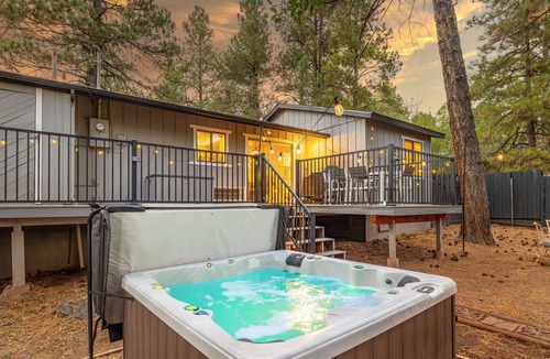 Kachina Village House | Outdoor Oasis: HotTub, Fenced, Firepit & PineTrees
