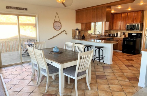 Grayland House | Pacific Dreams Beach House- Beach front! Gorgeous views! Meticulously sanitized!