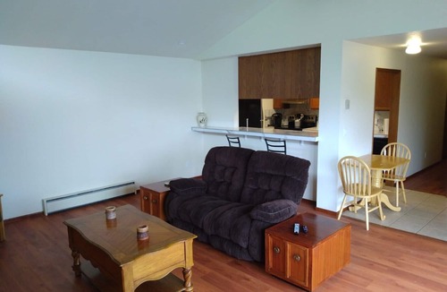 Crescent City House | PACIFIC OCEAN- AMAZING COAST- ONE BLOCK