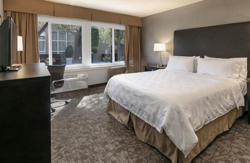 West Covina Hotel | Pacific Stay Hotel