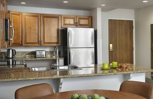Cathedral City Villa | Palm Springs Area 1 Bdrm on a Golf Course, view of Mountains.