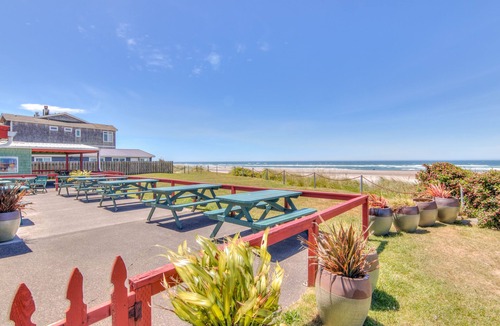 Rockaway Beach Condo | Panoramic Rockaway Beach Views From This Beautifully Appointed Oceanfront Condo!